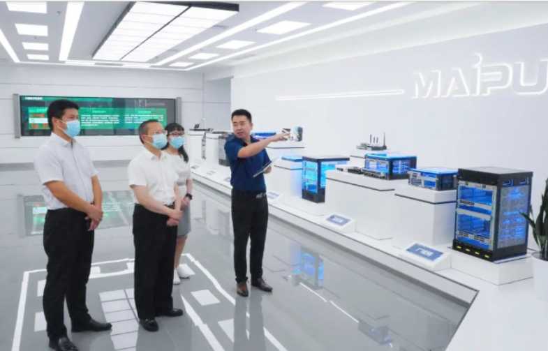 贵州省委常委、贵阳市委书记、贵安新区党工委书记胡忠雄一行莅临迈普考察座谈